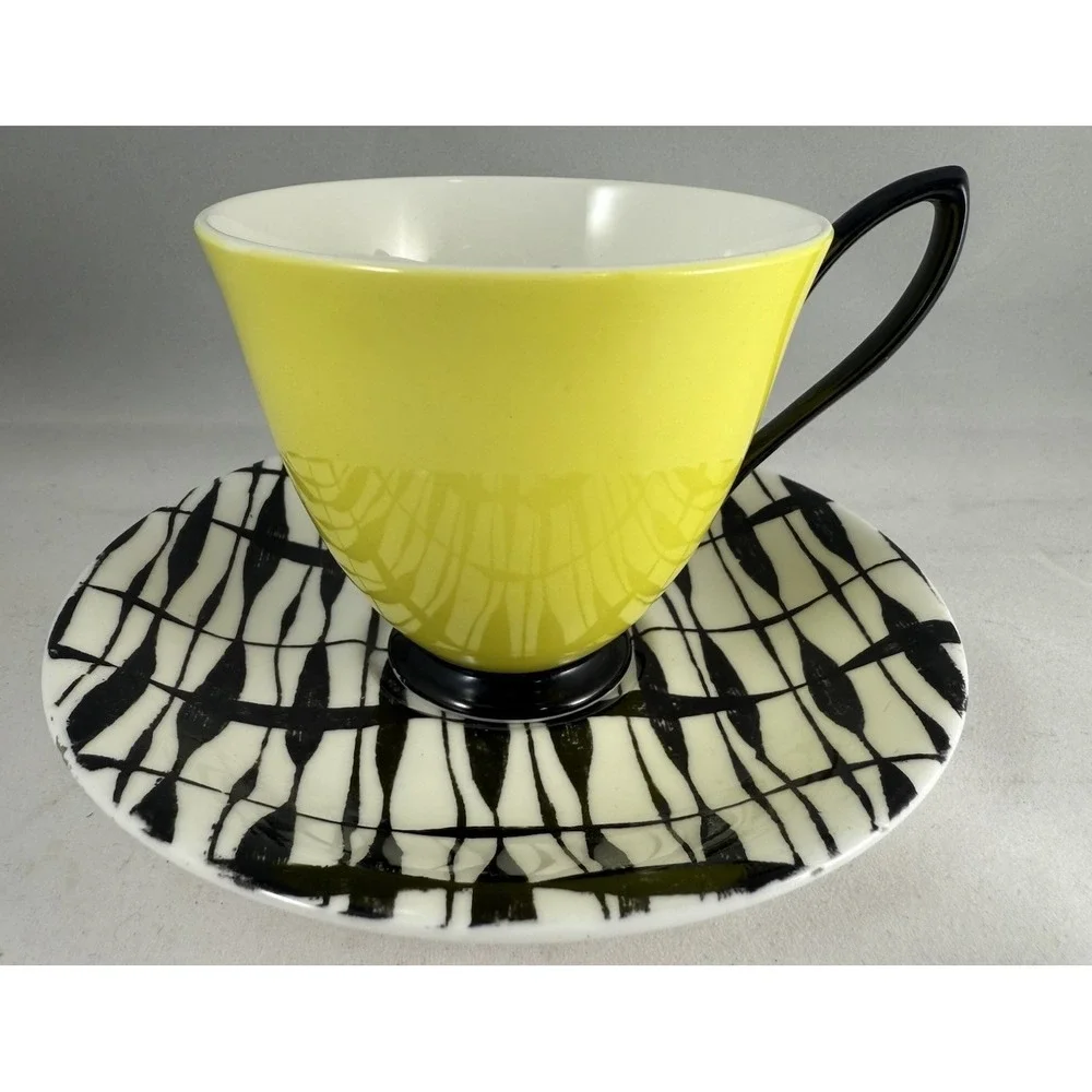 Mid Century Modern Teacup Royal Albert South Pacific Saucer Black Yellow Atomic